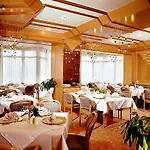Alexa Hotell 3*