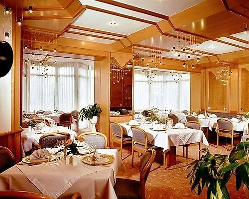 Alexa Hotel 3*